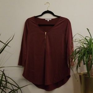 Maroon zip shirt